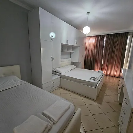Sea View 1-bed In * Vlorë