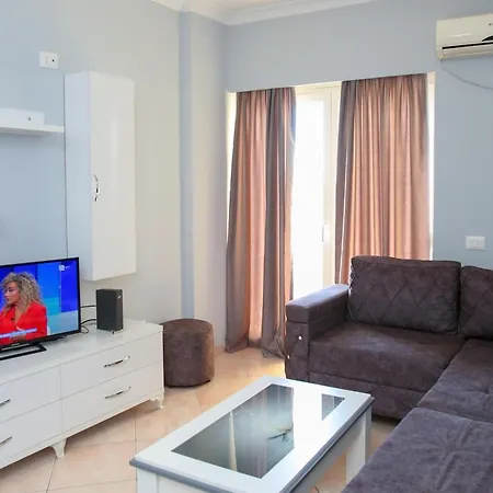 Sea View 1-bed In شقة *